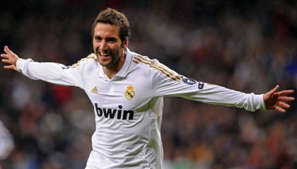 开云·体育官方网站入口-库里：破纪录的每一投都在刷新“比赛的边界”！，库里一场比赛破八个记录